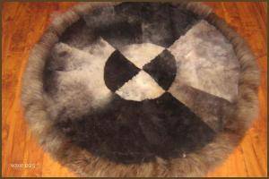 Fårskinn - Runda mattor - pleasing-round-carpets-sheepskinclimage1920x1080-100