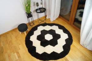 Fårskinn - Runda mattor - unique-round-carpets-sheepskin
