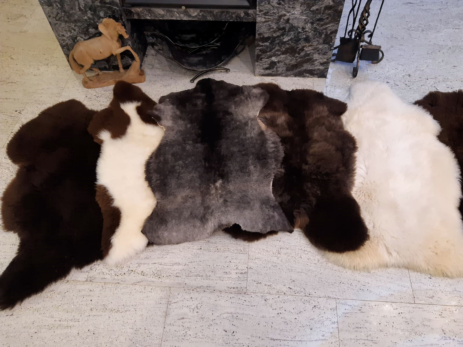 Fårskinn - Ekologisk garvning Fårskinn för din hund eller katt
