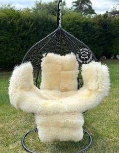 Fårskinn - Fårskinn är perfekta för din trädgård Adam-Leather!